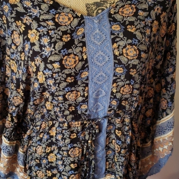 1x light & sound navy floral swim cover up - Picture 2 of 3